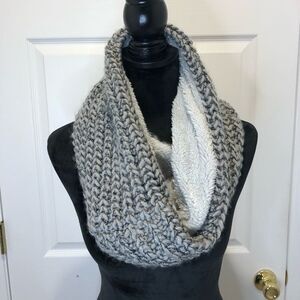 Juicy Couture silver gray metallic infinity scarf